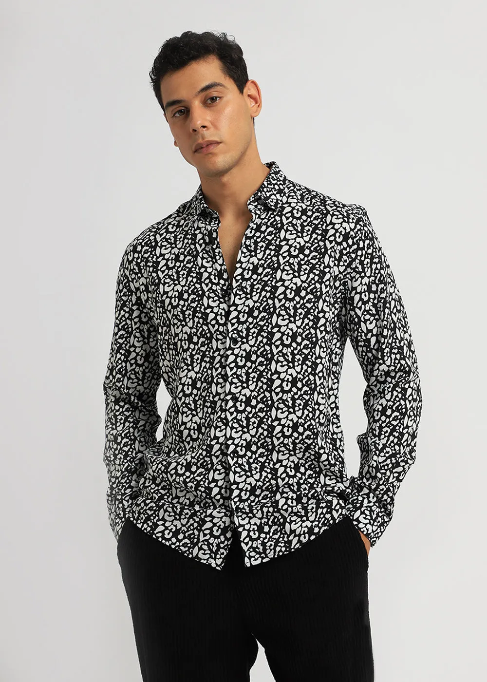 Achromatic Rosette Print Full sleeve shirt