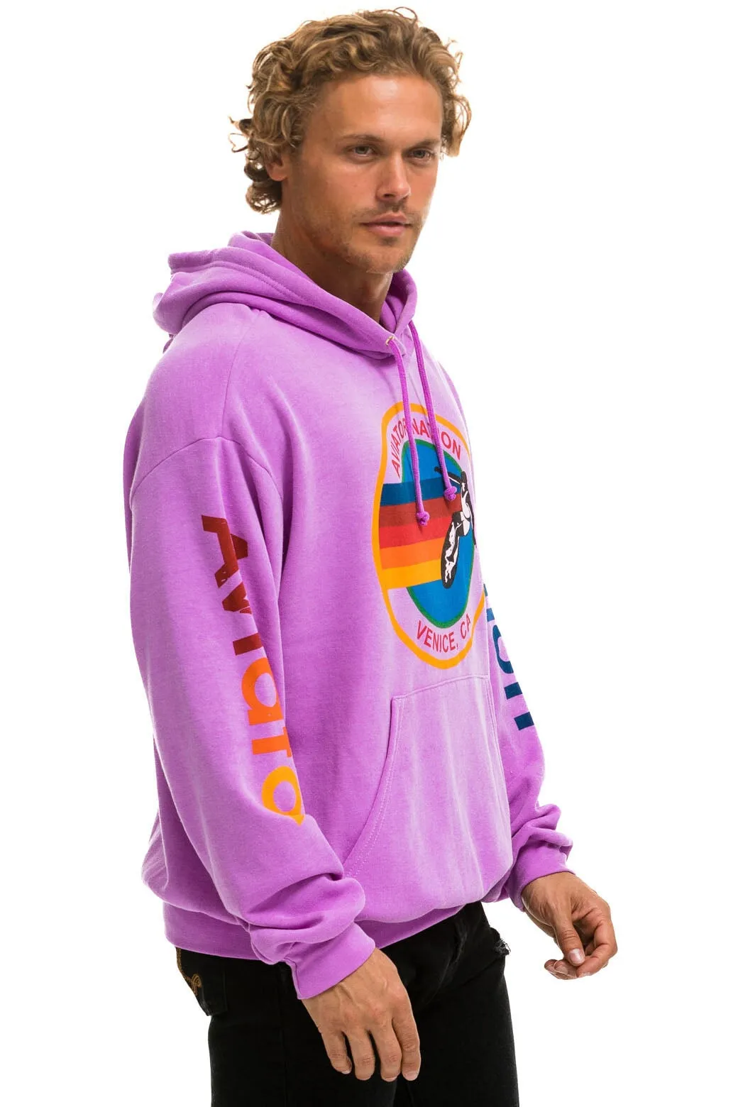 AVIATOR NATION  RELAXED PULLOVER HOODIE - NEON PURPLE