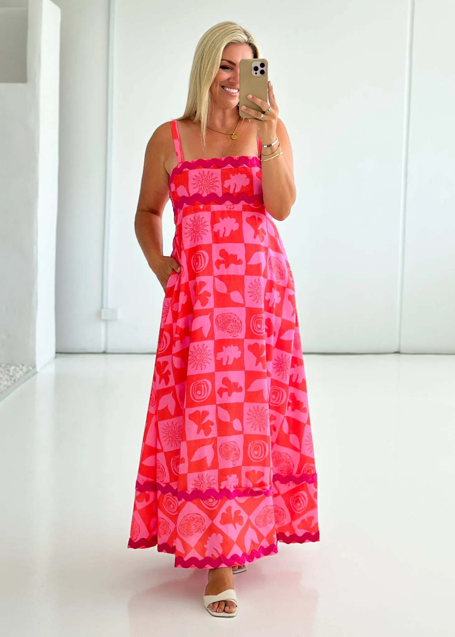 Breezy Maxi Dress - Pink Abstract