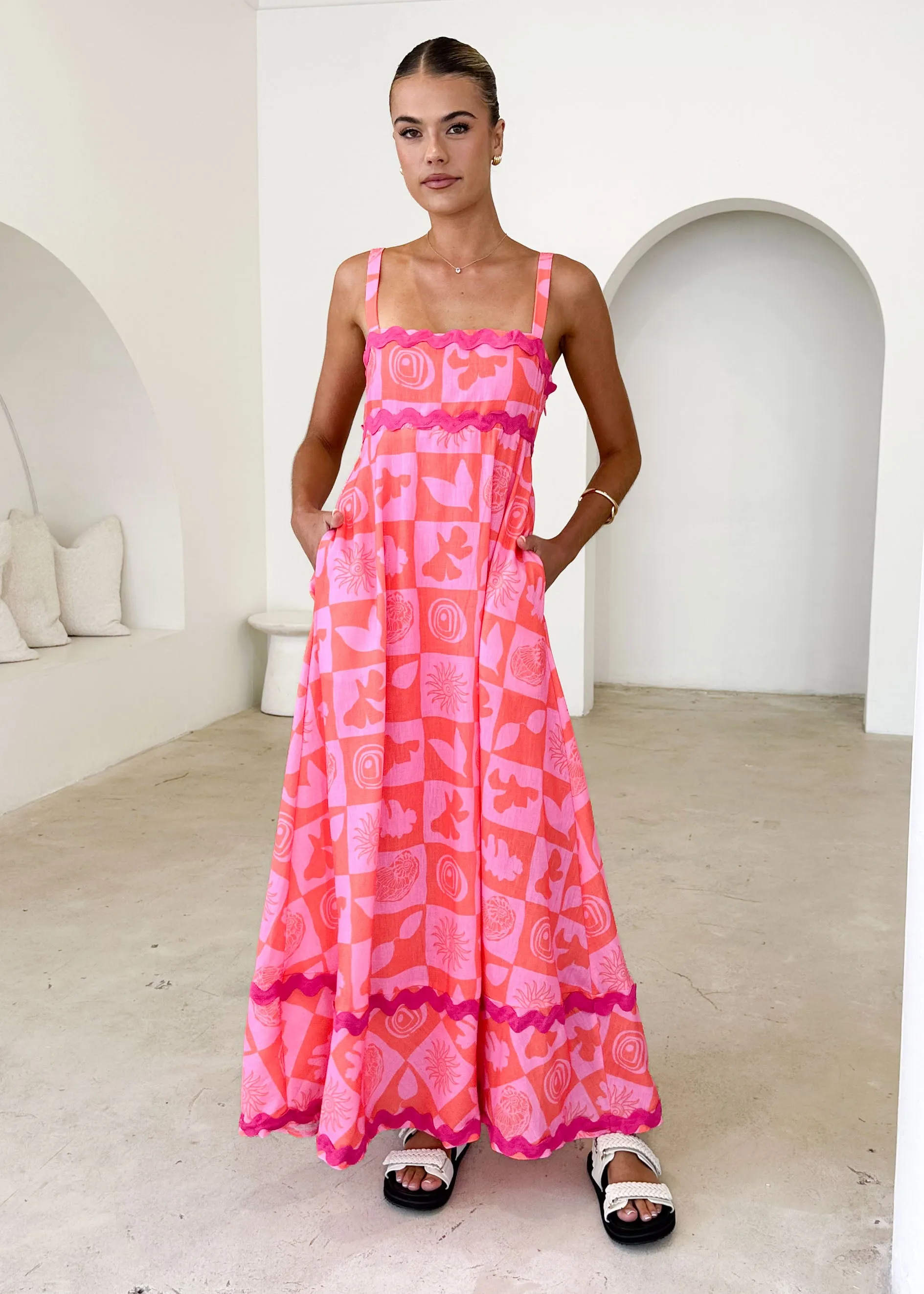 Breezy Maxi Dress - Pink Abstract