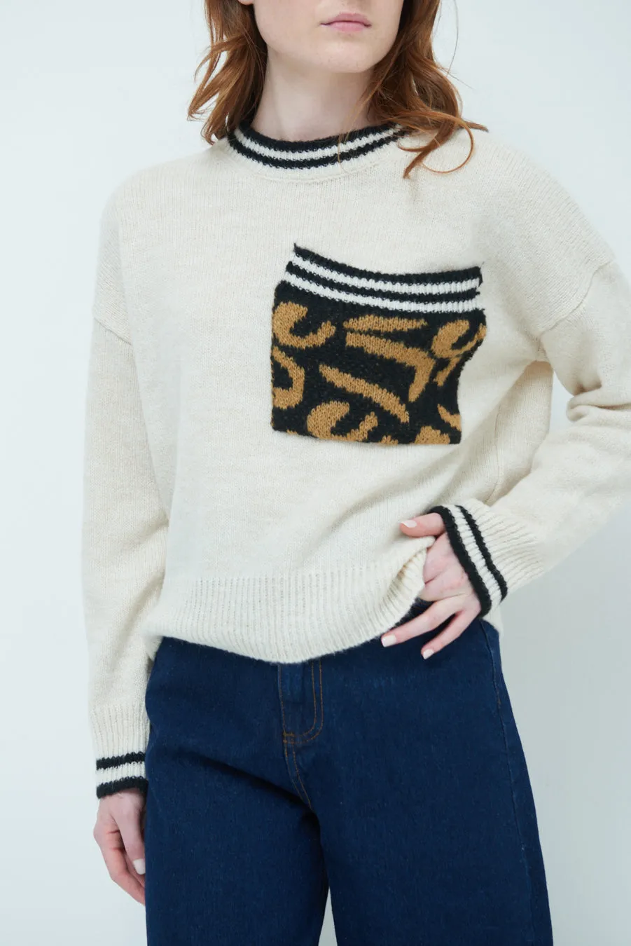 Cozy sweater with animal print pocket wholesale