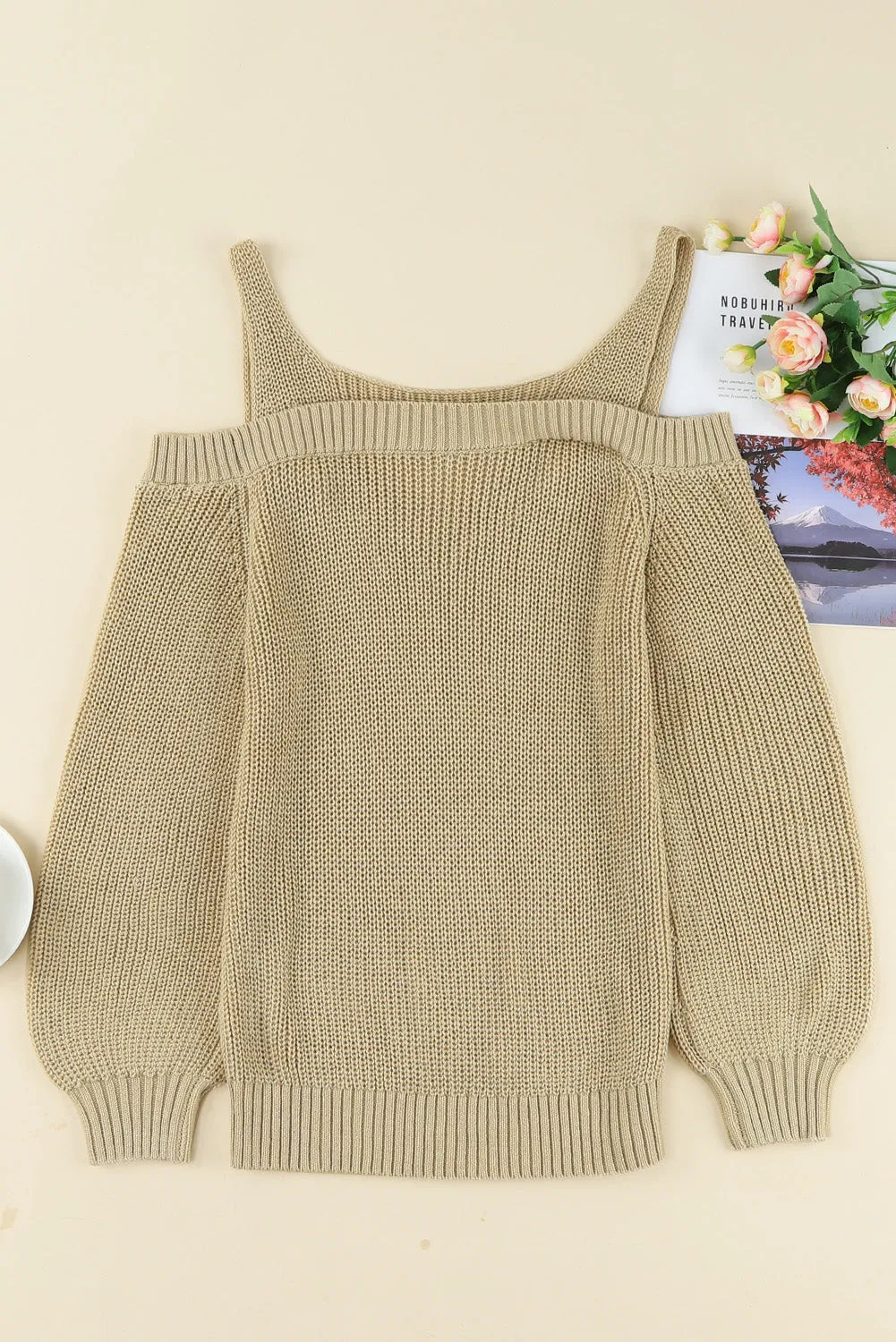 Dew Shoulder Knitted Sweater