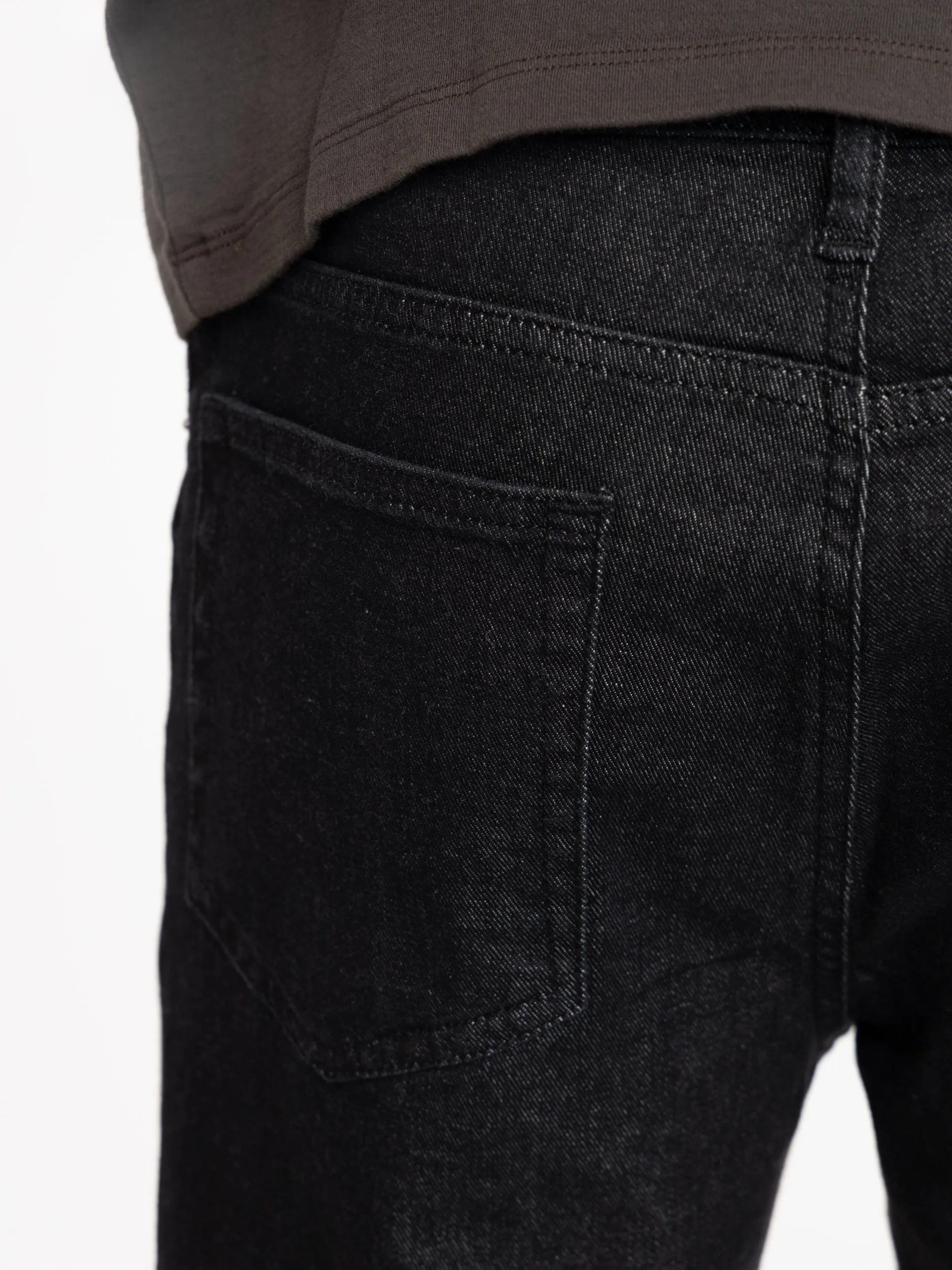 Modern Straight Jeans in Black Rinse