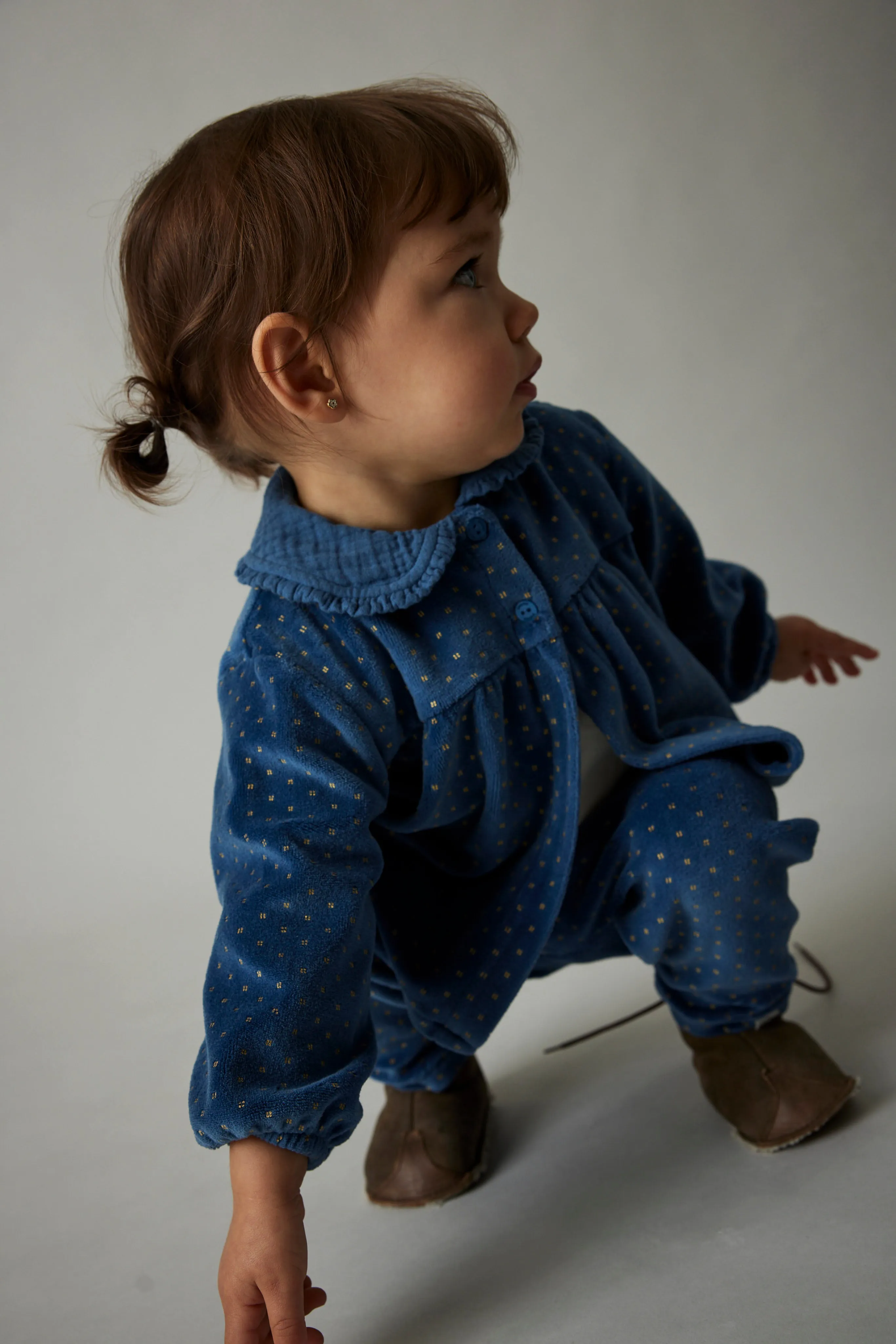 ORGANIC VELOUR GOLD BABY CARDIGAN