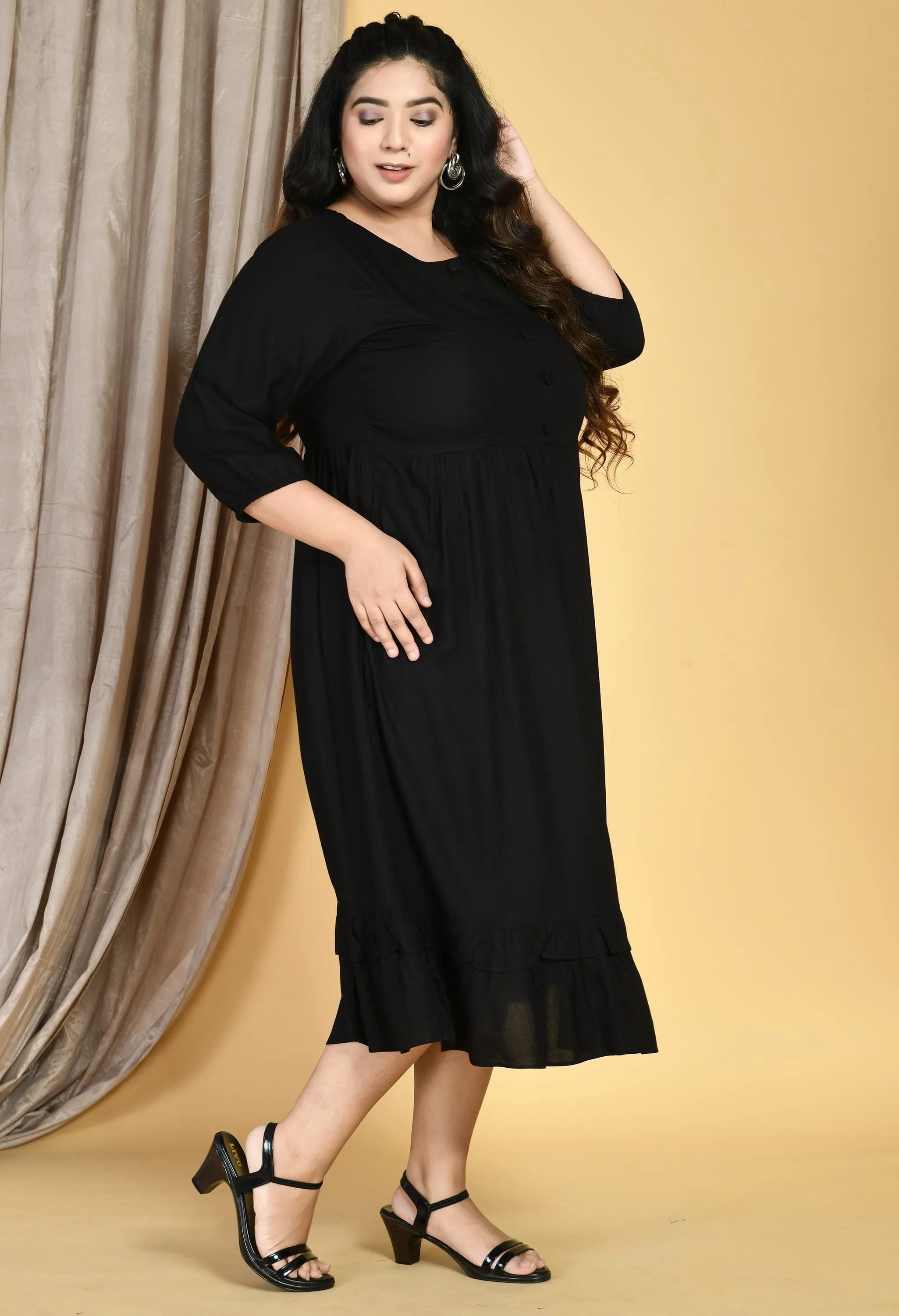 Plus Size Plus Size Black Midi Dress